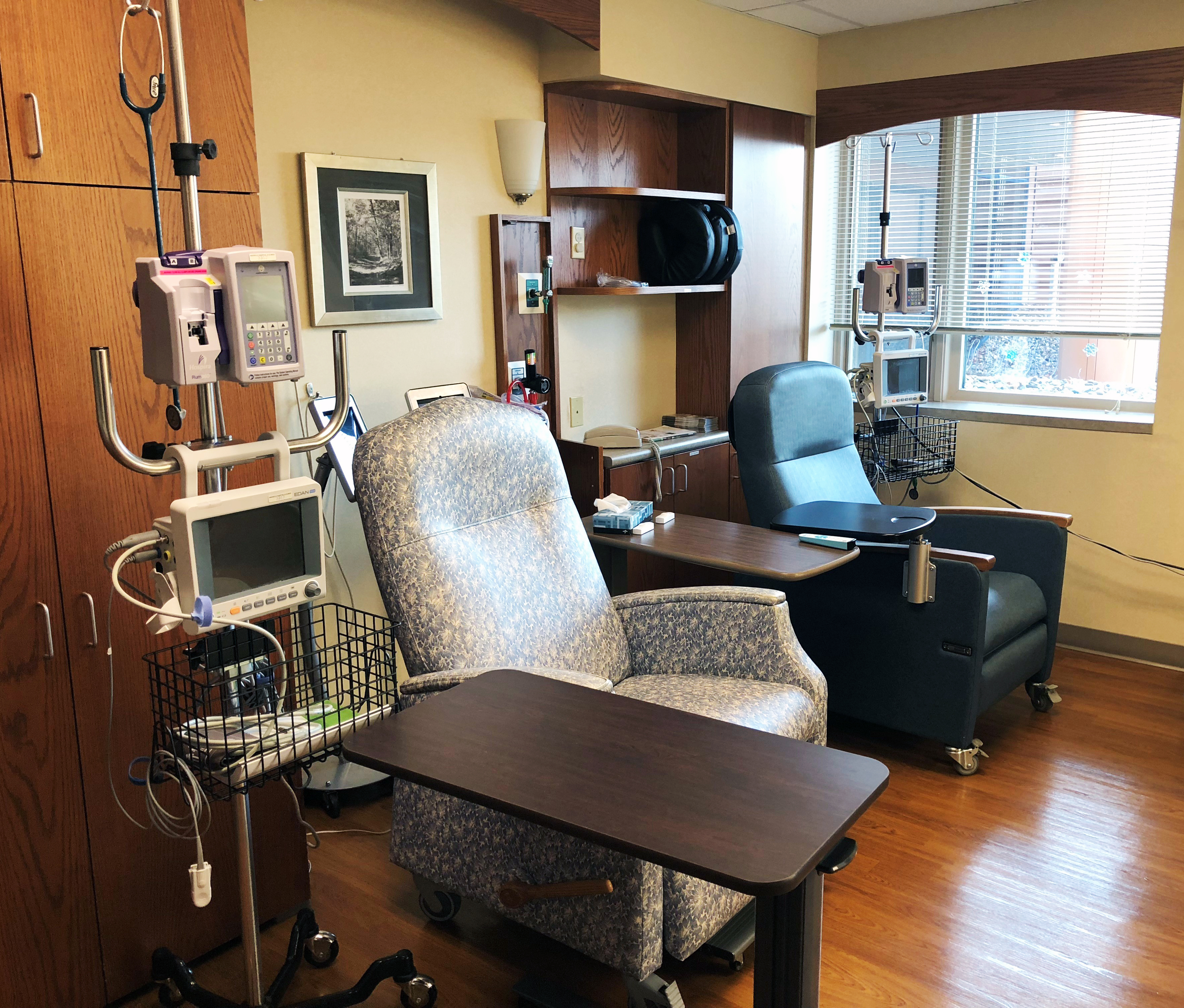 Infusion Center Knoxville Hospital & Clinics