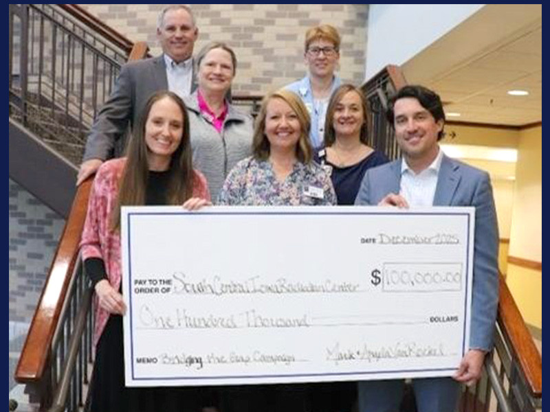 Knoxville Hospital & Clinics and Pella Regional Health Center Recognize the Van Roekel Family for their Contribution of $100,000 to the Bridging the Gap Campaign